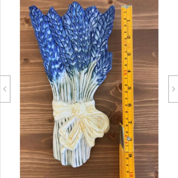 Marjolein Bastin Lavender Flower Bunch 10 1/4" Ceramic Spoon Rest - Picture 1 of 4